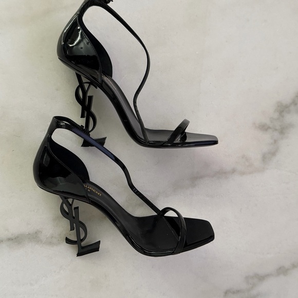 Yves Saint Laurent Shoes - Black Yves Saint Laurent opyum heels